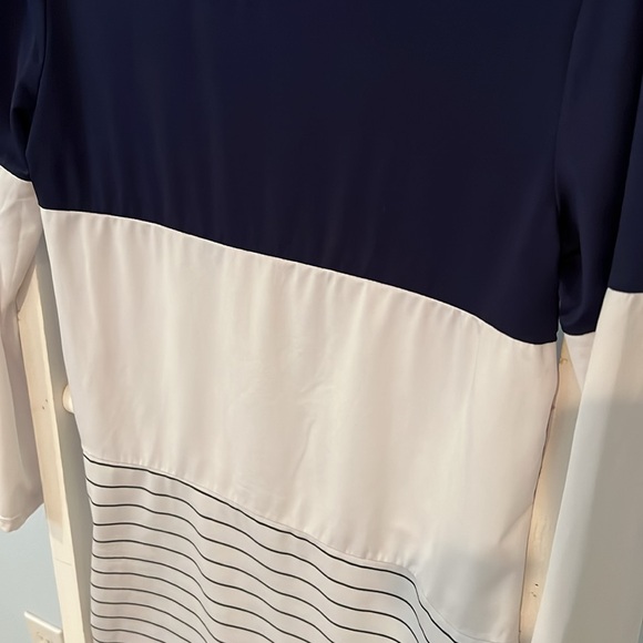 Color Block long sleeve Tunic - Picture 4 of 4